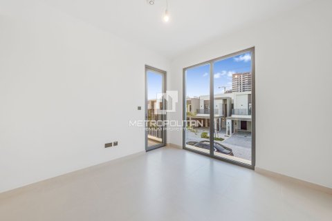 Rijtjeshuis te huur in Tilal Al Ghaf, Dubai, VAE 4 slaapkamers, 229 vr.m., nr 663920 - foto 27
