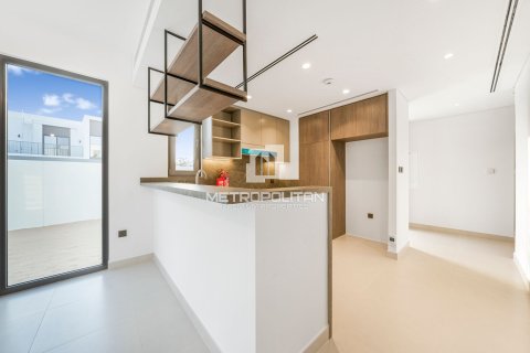 Rijtjeshuis te huur in Tilal Al Ghaf, Dubai, VAE 4 slaapkamers, 229 vr.m., nr 663920 - foto 8