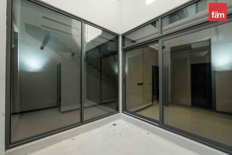 Řadový dům v Al Furjan, Dubai, SAE 4 ložnice, 222.5 m² Č.: 634883 - fotografie 8