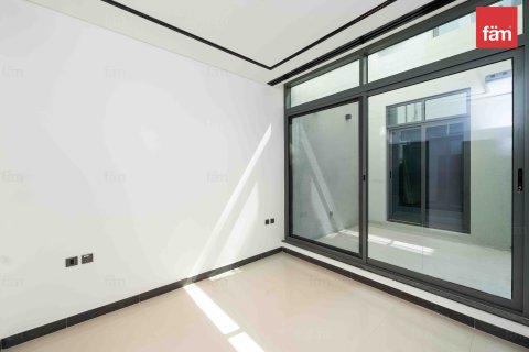 Řadový dům v Al Furjan, Dubai, SAE 4 ložnice, 222.5 m² Č.: 634883 - fotografie 10