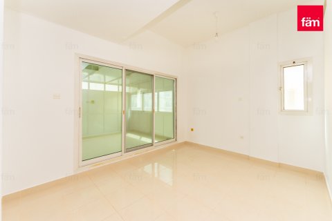 Townhouse in Dubai, UAE 3 bedrooms, 334.4 sq.m. № 634880 - photo 17