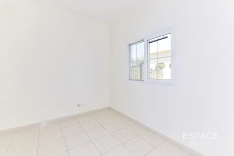 Villa zur Miete in The Springs, Dubai, VAE 3 Schlafzimmer, 209 m2 Nr. 649963 - Foto 2