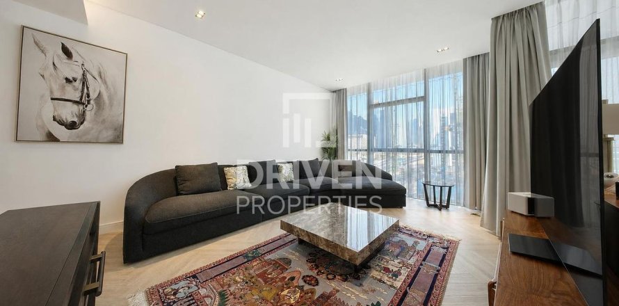 Leilighet i City Walk, Dubai, Emiratene 3 soverom, 211.08 kvm nr. 759665