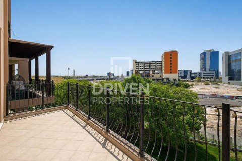 Apartemen di Motor City, Dubai, UEA 2 kamar tidur, 157.38 m2 nomor 759667 - foto 22