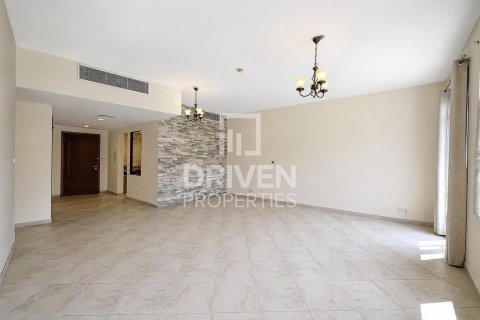 Apartemen di Motor City, Dubai, UEA 2 kamar tidur, 157.38 m2 nomor 759667 - foto 6