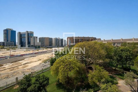Apartemen di Motor City, Dubai, UEA 2 kamar tidur, 157.38 m2 nomor 759667 - foto 21
