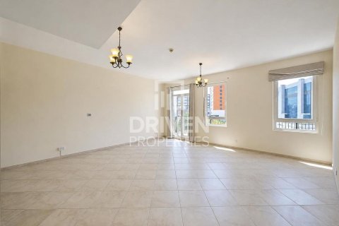 Apartemen di Motor City, Dubai, UEA 2 kamar tidur, 157.38 m2 nomor 759667 - foto 1