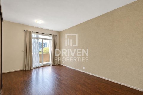 Apartemen di Motor City, Dubai, UEA 2 kamar tidur, 157.38 m2 nomor 759667 - foto 11