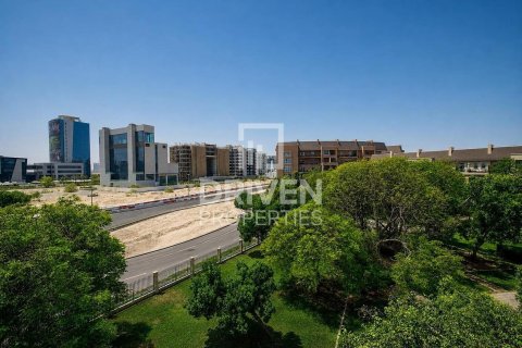 Apartemen di Motor City, Dubai, UEA 2 kamar tidur, 157.38 m2 nomor 759667 - foto 19