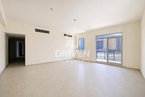 Apartamento para arrendamento em Motor City, Dubai, EAU 3 quartos, 224.18 m2 № 759668 - foto 2