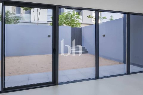 Řadový dům v Tilal City, Sharjah, SAE 2 ložnice, 183 m² Č.: 642914 - fotografie 14