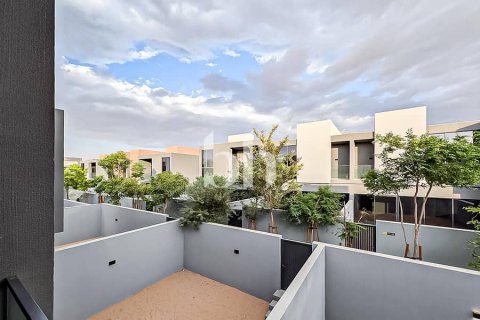 Řadový dům v Tilal City, Sharjah, SAE 2 ložnice, 183 m² Č.: 642914 - fotografie 7