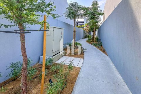 Kaupunkipientalo Tilal City, Sharjah, Arabiemiraatit 3 makuuhuonetta, 218 m2 № 642911 - kuva 18
