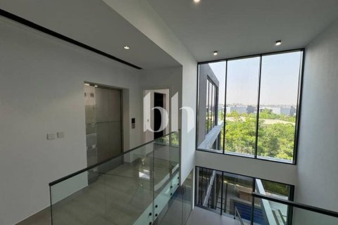 Villa para venda em Tilal City, Sharjah, EAU 5 quartos, 936 m2 № 642915 - foto 3