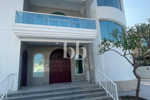 Vila v Sharjah, SAE 5 spální, 541 m2 č. 642912 - Fotografia 6