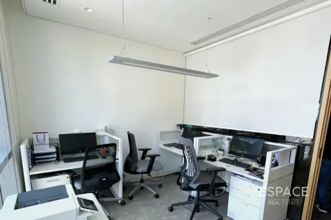 Office in Dubai Marina, UAE 367 sq.m. № 649979 - photo 10