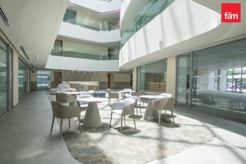 Zyrë në Dubai, Emiratet e Bashkuara Arabe 63.5 m2. № 709889 - Foto 16