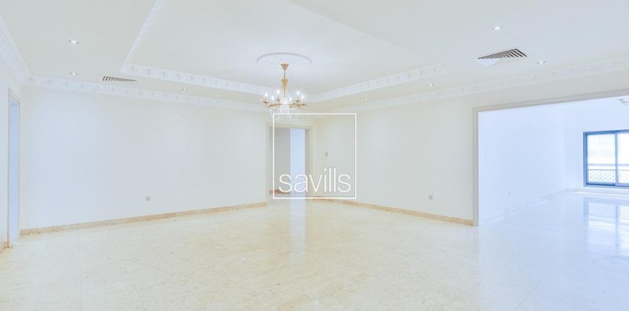 Dzīvoklis Corniche Road, Abu Dhabijā, AAE 4 istabas, 279.92 m2 Nr. 748127