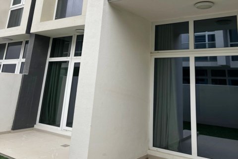 טאונהאוס להשכרה ב DAMAC Hills (Akoya by DAMAC), Dubai, איחוד האמירויות  5 חדרי שינה, 112 מ"ר, מספר 677355 - תמונה 10