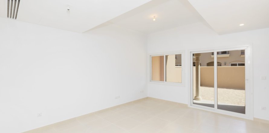 Kuća u nizu u gradu Serena, Dubai, UAE 2 spavaće sobe, 172 m2 Br. 690440