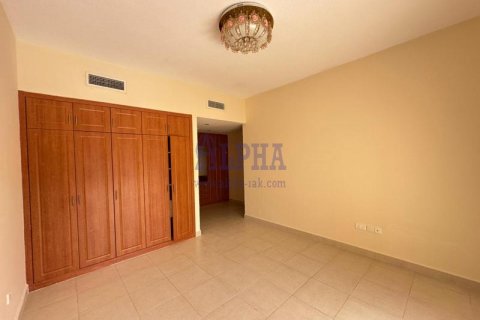 Apartment til salg i Al Hamra Village, Ras Al Khaimah, UAE 1 soveværelse, 111.5 kvm № 690438 - foto 5