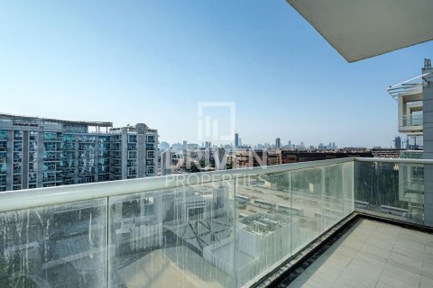 Apartment in Dubai Studio City, Dubai, UAE 3 bedrooms, 153 sq.m. № 653138 - photo 15