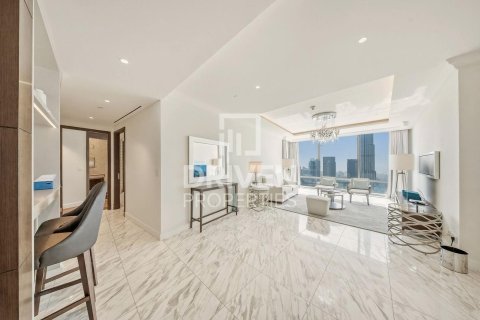 Apartment in Downtown Dubai (Downtown Burj Dubai), Dubai, UAE 4 bedrooms, 251.21 sq.m. № 768539 - photo 2