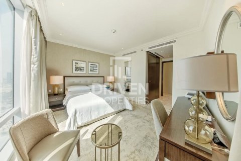 Apartment in Downtown Dubai (Downtown Burj Dubai), Dubai, UAE 4 bedrooms, 251.21 sq.m. № 768539 - photo 10