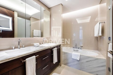 Διαμέρισμα σε Downtown Dubai (Downtown Burj Dubai), Dubai, ΗΑΕ 2 υπνοδωμάτια, 157.84 τ.μ. Αρ. 768536 - φωτογραφία 13