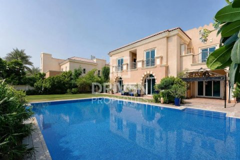 Βίλα σε Dubai Sports City, Dubai, ΗΑΕ 5 υπνοδωμάτια, 920.2 τ.μ. Αρ. 768537 - φωτογραφία 25