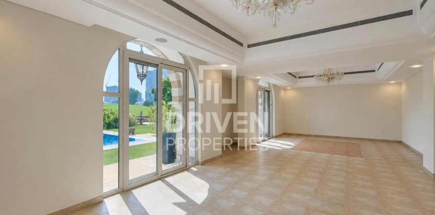 Βίλα σε Dubai Sports City, Dubai, ΗΑΕ 5 υπνοδωμάτια, 920.2 τ.μ. Αρ. 768537
