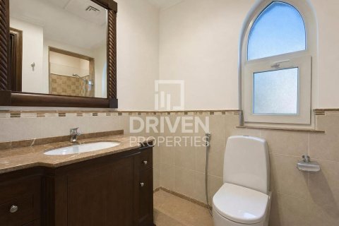 Βίλα σε Dubai Sports City, Dubai, ΗΑΕ 5 υπνοδωμάτια, 920.2 τ.μ. Αρ. 768537 - φωτογραφία 17