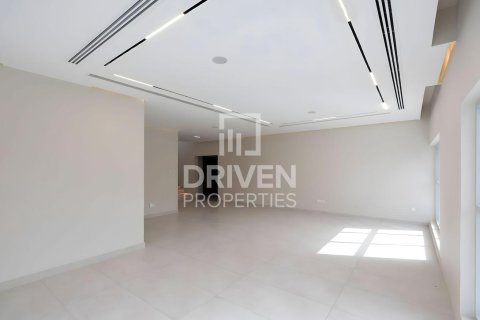 Villa sa Jumeirah, Dubai, UAE 4 silid-tulugan, 668.9 sq.m. № 768535 - larawan 10