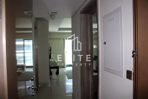 Business Bay, Dubai, BAE’de kiralık daire 1 yatak odası, 98 m&sup2; No 681797 - fotoğraf 4