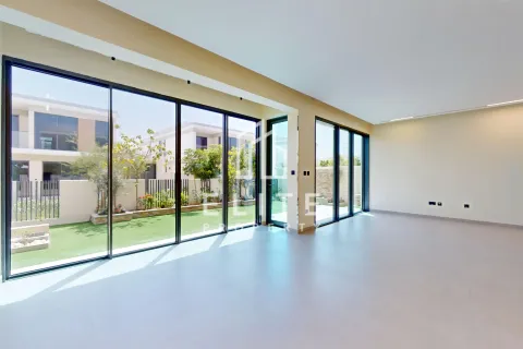 Villa em Tilal Al Ghaf, Dubai, EAU 4 quartos № 681792