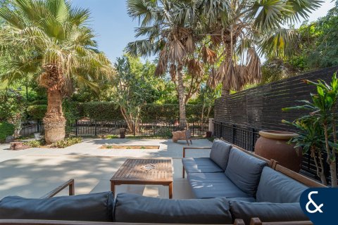 Villa till försäljning i Green Community, Dubai, UAE 4 sovrum, 454 kvm Nr. 670950 - fotografi 3