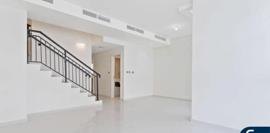 Kuća u nizu u gradu DAMAC Hills (Akoya by DAMAC), Dubai, UAE 3 spavaće sobe, 224 m2 Br. 670940
