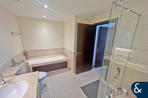 Пәтер Даунтаун Дубай (Даунтаун Бурдж Дубай), БАӘ-да 2 жатын бөлмелер, 151 м² № 666409 - фото 13