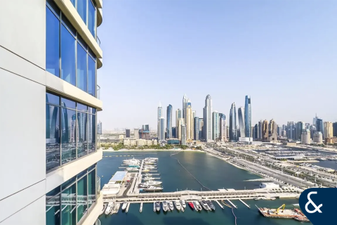 Apartamento en venta en Dubai Harbour, Dubai, EAU 2 dormitorios, 100 m2 № 666413 - foto 1