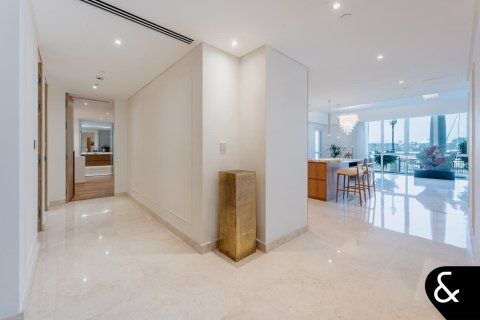 Apartment in Palm Jumeirah, Dubai, UAE 3 bedrooms, 443 sq.m. № 666412 - photo 6