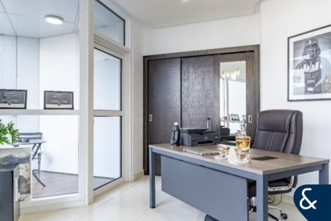Müüa korter asukohaga Dubai Marina, Dubai, AÜE: 3 magamistoaga, 201 m² Nr 666408 - pilt 6