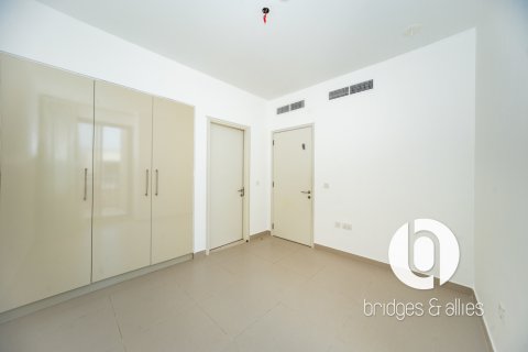 Villa til leje i Dubai Hills Estate, Dubai, UAE 3 soveværelser, 194 kvm № 697383 - foto 12