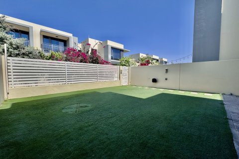 Villa à louer à Dubai Hills Estate, Dubai, EAU 3 chambres, 194 m2 № 697383 - photo 2