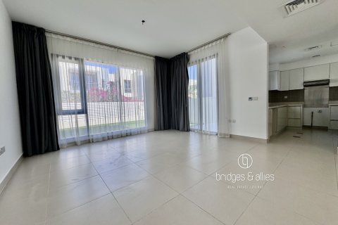 Villa in Dubai Hills Estate, UAE 3 bedrooms, 194 sq.m. № 697383 - photo 3