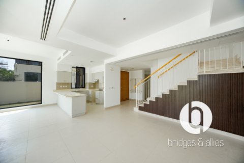 Villa in Dubai Hills Estate, UAE 5 bedrooms, 302 sq.m. № 697386 - photo 4