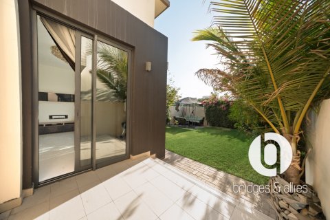 Dubai Hills Estate、Dubai、UAE にあるヴィラの賃貸物件 3ベッドルーム、192 m2、No697384 - 写真 15