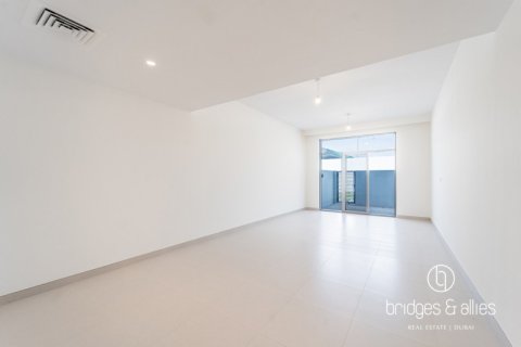 Villa en alquiler en Dubai South (Dubai World Central), Dubai, EAU 3 dormitorios, 189 m2 № 678724 - foto 7