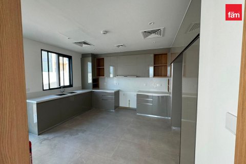 Vilă de închiriat în Jebel Ali, Dubai, EAU 5 dormitoare, 714.6 mp.  №732951 - poză 3