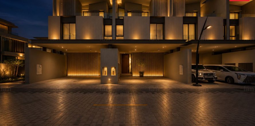 Townhouse in Dubai, UAE 3 bedrooms, 175 sq.m. № 732948