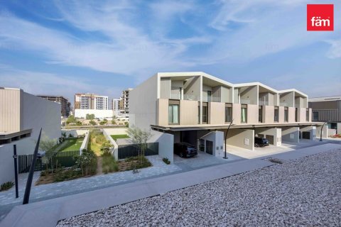 Townhouse in Dubai, UAE 3 bedrooms, 175 sq.m. № 732948 - photo 28